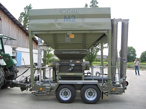 Плющилка влажного зерна ROmiLL M2