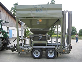 Плющилка влажного зерна ROmiLL M2